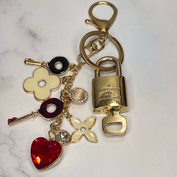 Louis Vuitton Lock & Key Set #302 with a Charm Cluster Keychain/Bag Charm - Picture 2 of 5